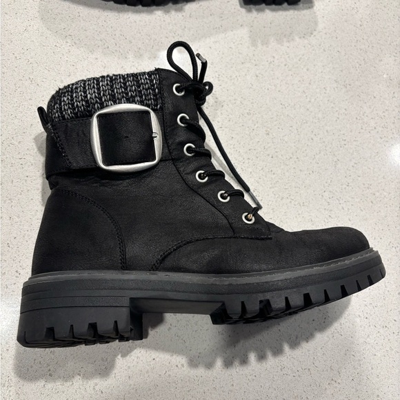 Cliffs White Mountain Boots, Size 5.5 - Picture 2 of 8